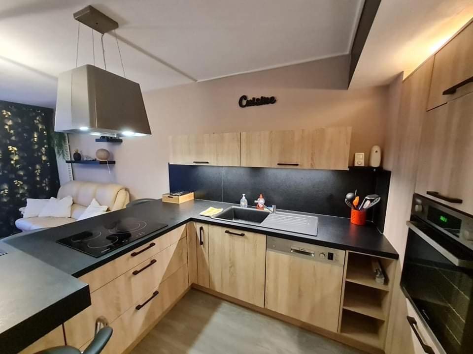 Chez Romain, Appartement Proche Commerces Et Centre Ville Avec Wifi Verdun-sur-Meuse Luaran gambar